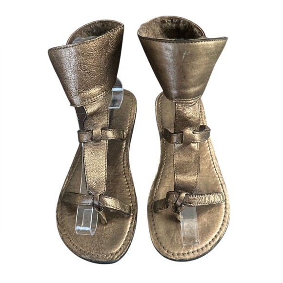 KOOLABURRA Women’s Metallic Bronze Gladiator Sandals - Picture 2 of 5